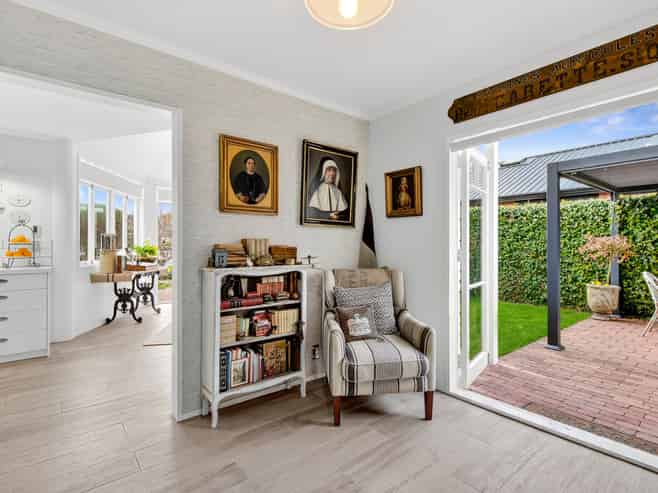 25 Hall Street, Cambridge