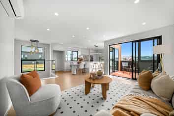 10 Kiokio Street, Long Bay