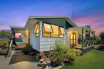 8 Sturdee Street, Wairoa