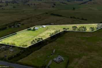 331 South Head Road, South Head, Helensville