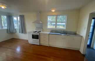 12 Martin Road, Manurewa