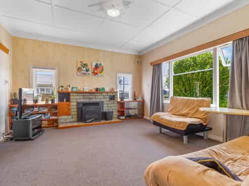 13 Winchester Street, Levin