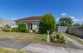 13 Winchester Street, Levin