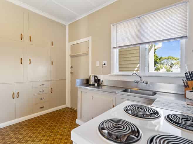 13 Winchester Street, Levin