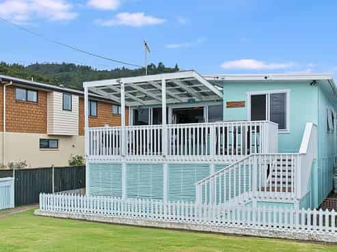 11 Tatahi Street, Thames