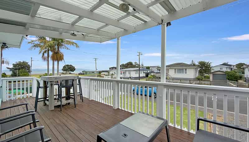 11 Tatahi Street, Thames