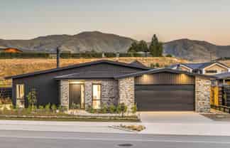 33 Atkins Road, Luggate