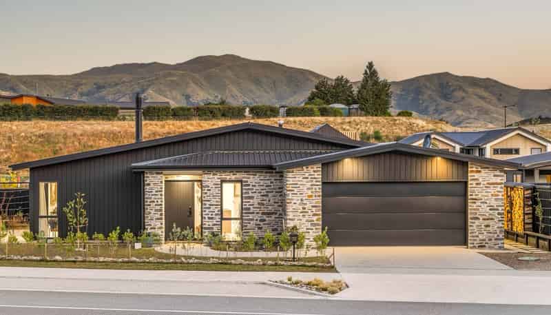 33 Atkins Road, Luggate