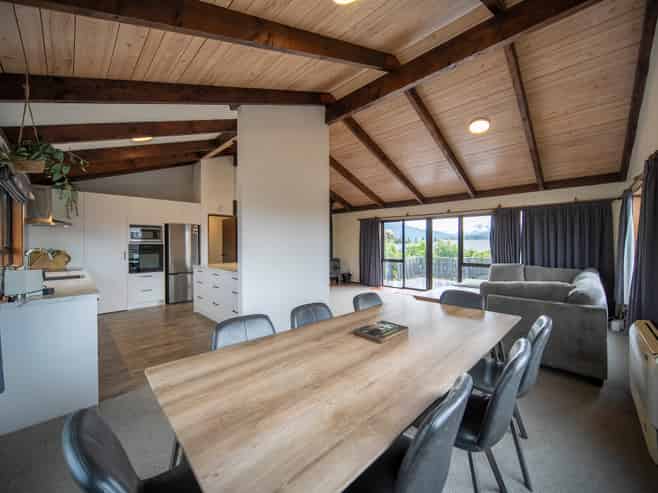 85 Matai Street, Te Anau