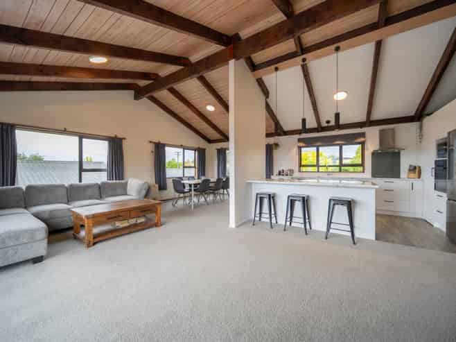 85 Matai Street, Te Anau