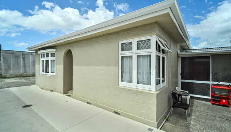 6/402 Queen Street East, Hastings