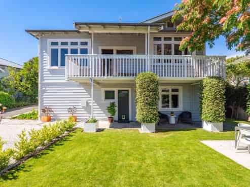 23 Cameron Road, Napier Hill