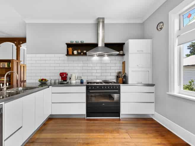 23 Cameron Road, Bluff Hill