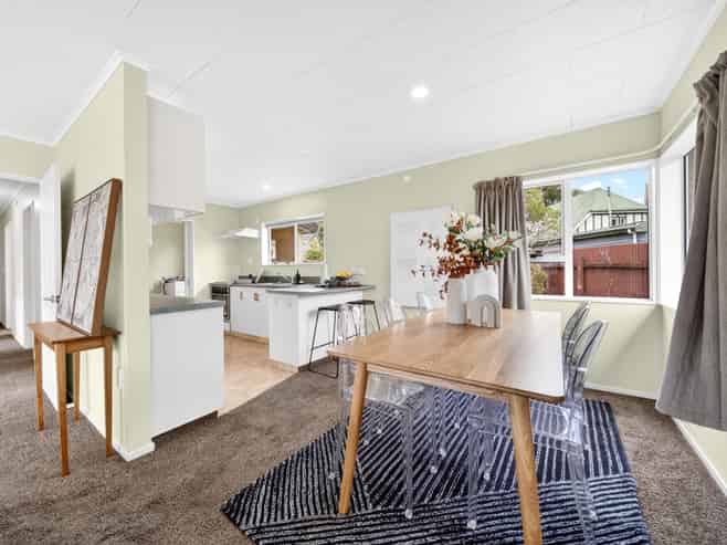 8 Hogg Crescent, Masterton