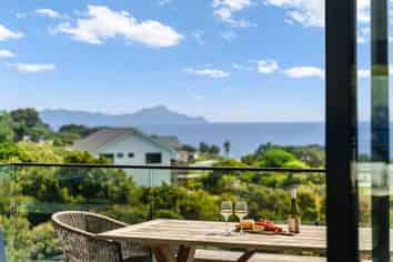 16 Granada Lane, Langs Beach