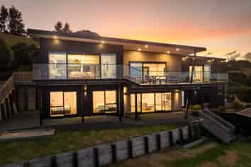 16 Granada Lane, Langs Beach