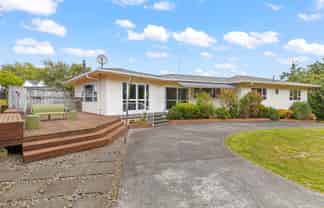 157 No 3 Line, Whanganui East