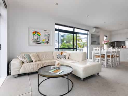 8/39 Pitt Street, Auckland Central