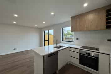 2/20 Luke Street, Otahuhu