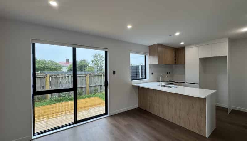 2/20 Luke Street, Otahuhu