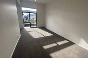 102/142  Leinster Road, Merivale