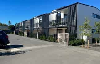 102/142  Leinster Road, Merivale