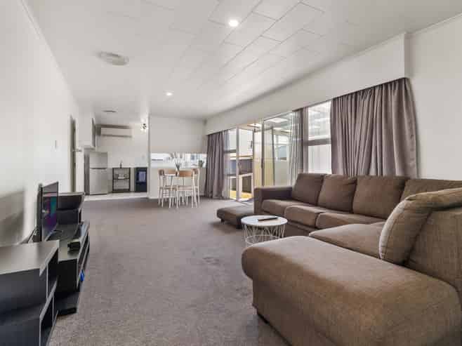 3 Guildford Street, Levin