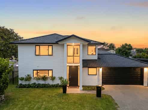2 Tollana Road, Te Atatu Peninsula