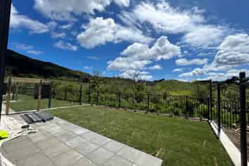 28 Koreke Close, Porirua