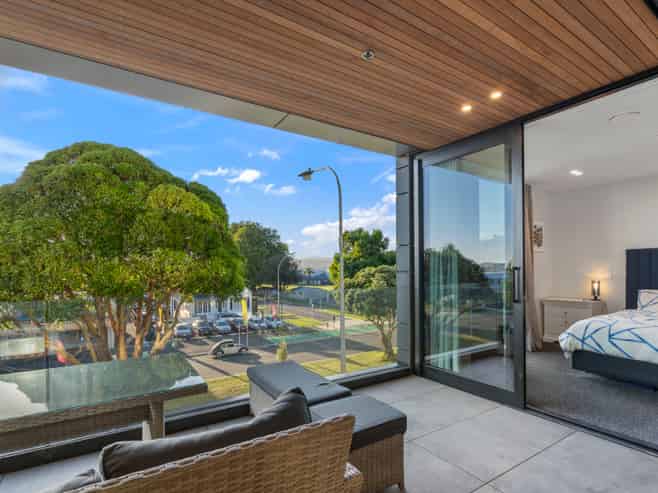 204/359 Cameron Road, Tauranga