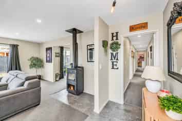 27 Wellington Street, Ashley