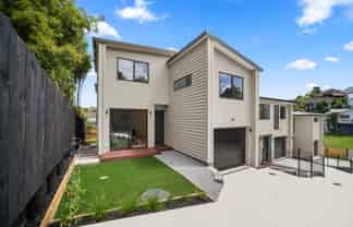 Lot 2-3/3 Newstead Avenue, Browns Bay