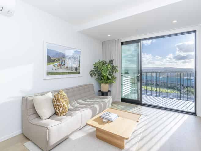 301/2 Te Ara Taurapa, Point Chevalier