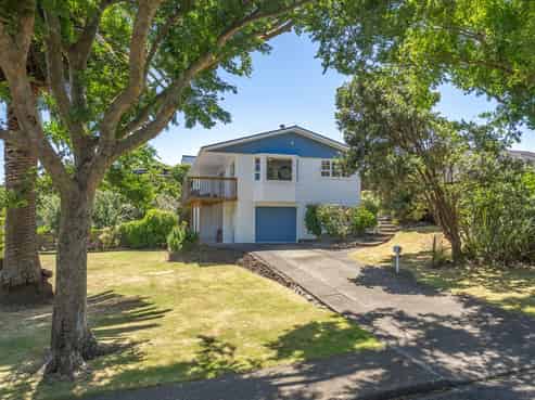 42 Tui Road, Raumati Beach