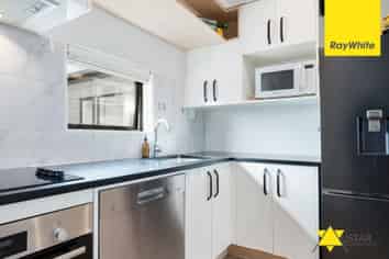 4/115 Swanson Road, Henderson