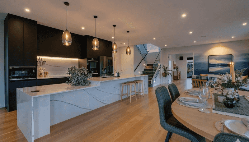 8 Kikorangi Drive, Orewa