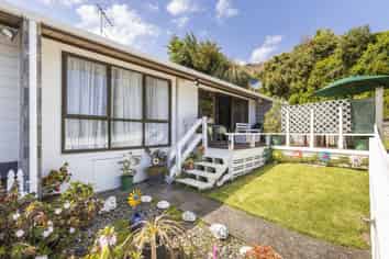 14A Ambury Place, Merrilands