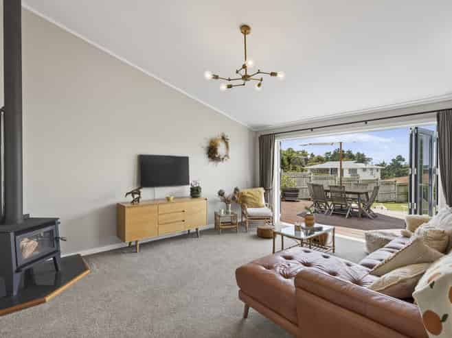 56 Crownhill Street, Spotswood