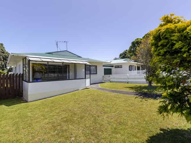 5A Tahurangi Place, Spotswood