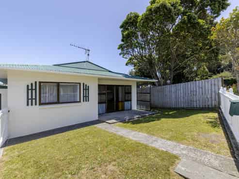 2/5A Tahurangi Place, Spotswood