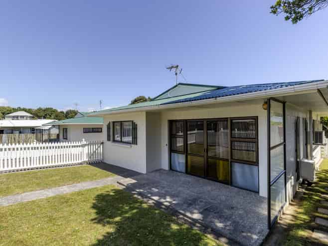 2/5A Tahurangi Place, Spotswood