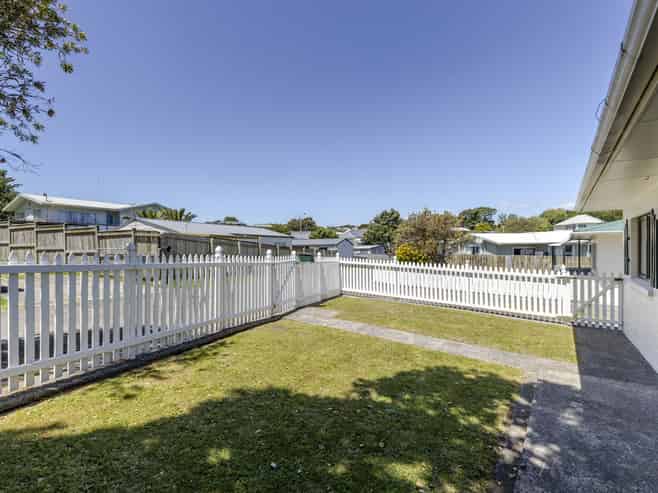 2/5A Tahurangi Place, Spotswood