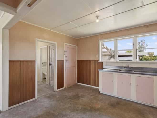 89 Cracroft Street, Waitara