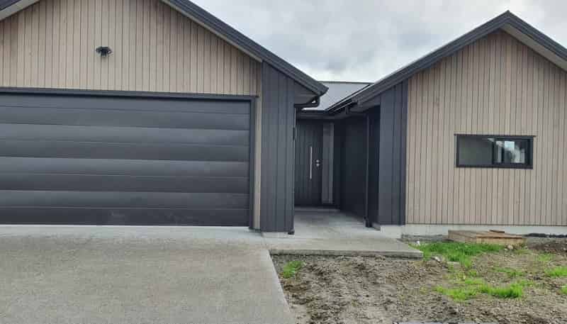  6 Nathan Lane, Masterton