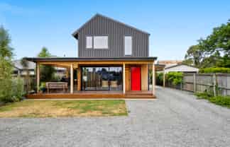 70 Wilsons Road South, Saint Martins