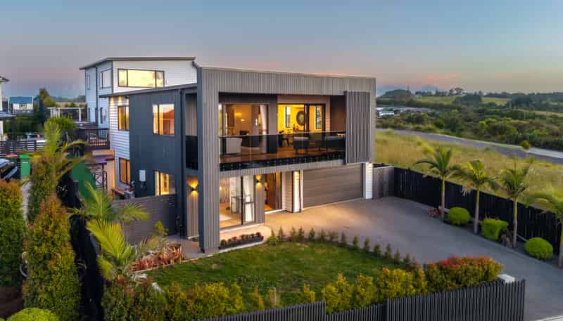 4 Hapukupuku Avenue, Beachlands