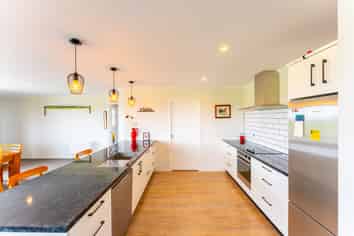 180 Daniels Road, Taiko