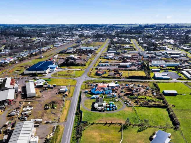 Lifestyle Meets Business Opportunity – Must Be Sold