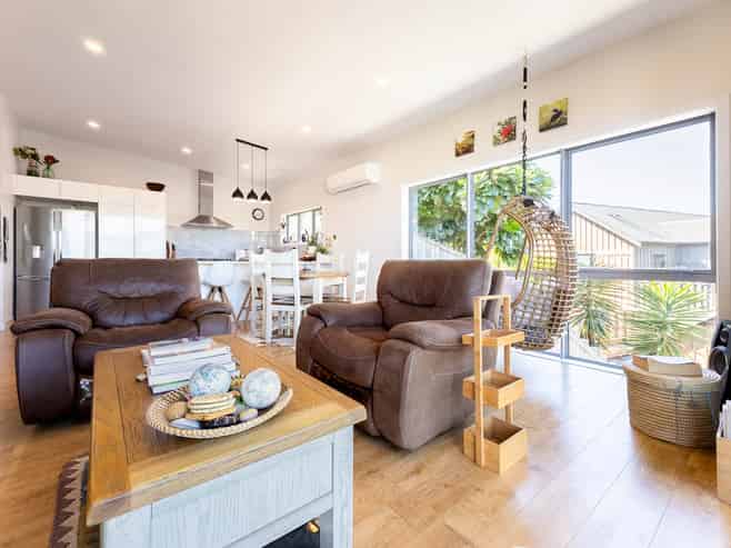 21a Avion Terrace, Raumati Beach