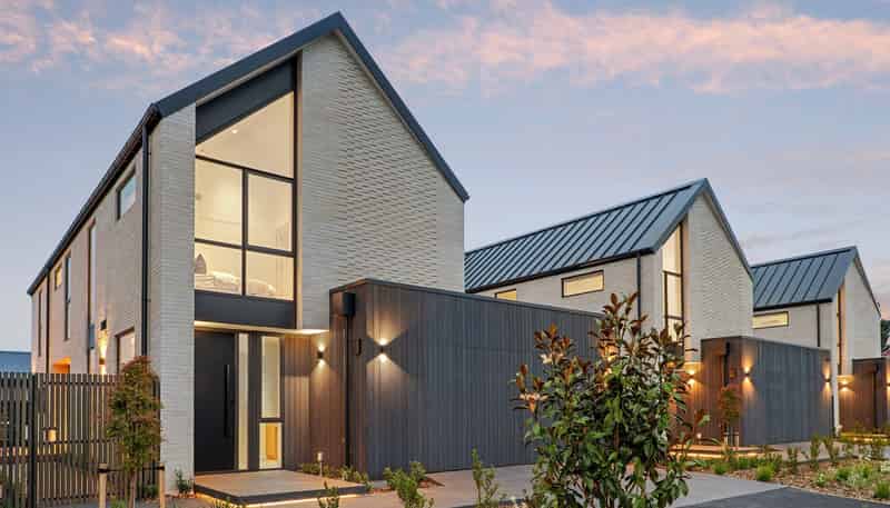 1/13 Lees Road, Strowan